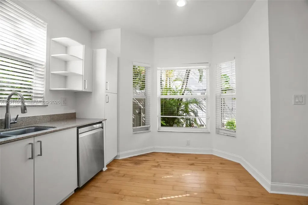 1640 Weeping Willow Way Hollywood FL 33019