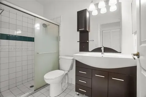 1640 Weeping Willow Way Hollywood FL 33019