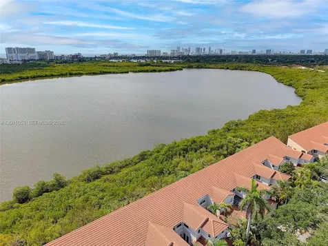 1640 Weeping Willow Way Hollywood FL 33019