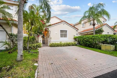 1640 Weeping Willow Way Hollywood FL 33019