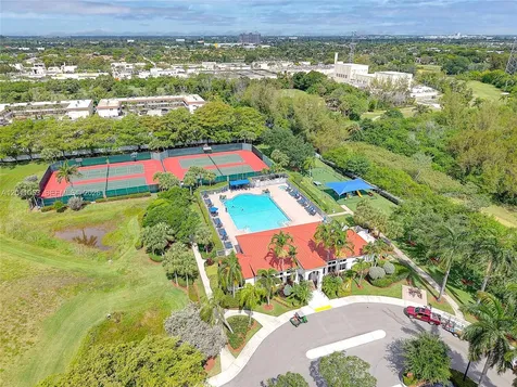 1640 Weeping Willow Way Hollywood FL 33019
