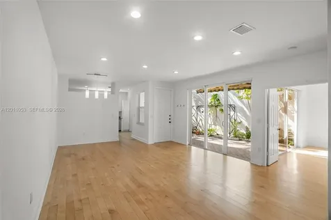 1640 Weeping Willow Way Hollywood FL 33019