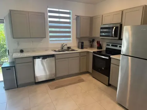 336 NW 8th Court Pompano Beach FL 33060