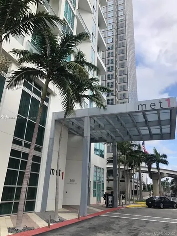 300 S Biscayne Boulevard Miami FL 33131