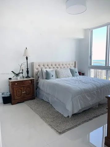 300 S Biscayne Boulevard Miami FL 33131