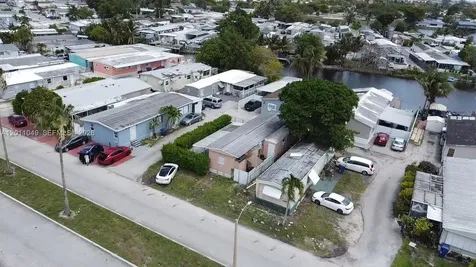 1495 SW 131st Avenue Miami FL 33184