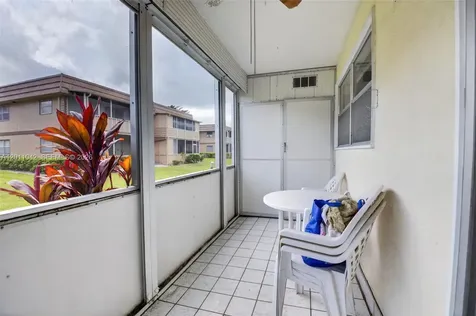 537 Brittany L Delray Beach FL 33446