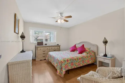 537 Brittany L Delray Beach FL 33446