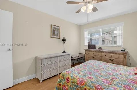 537 Brittany L Delray Beach FL 33446