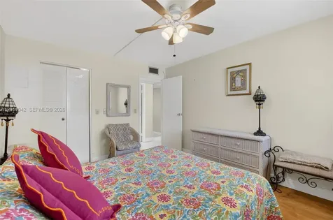 537 Brittany L Delray Beach FL 33446