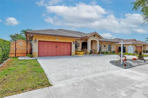 16037 NW 77th Place Miami Lakes FL 33016