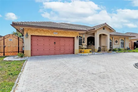 16037 NW 77th Place Miami Lakes FL 33016