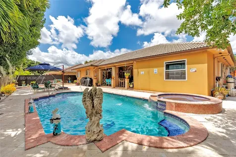 16037 NW 77th Place Miami Lakes FL 33016