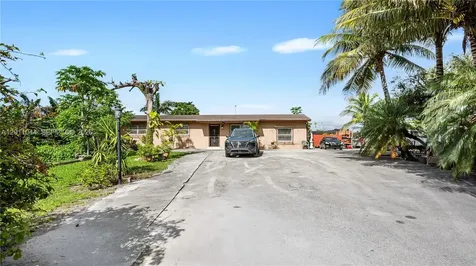 15550 NW 122nd Avenue Hialeah FL 33018