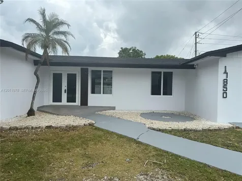 17850 SW 112th Avenue Miami FL 33157