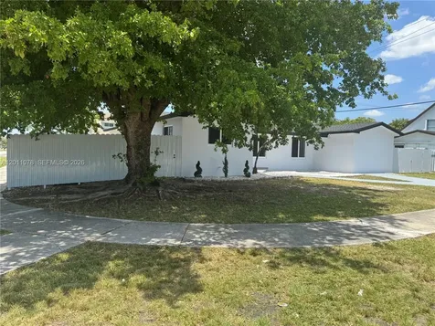 17850 SW 112th Avenue Miami FL 33157