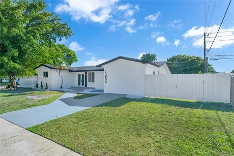 17850 SW 112th Avenue Miami FL 33157