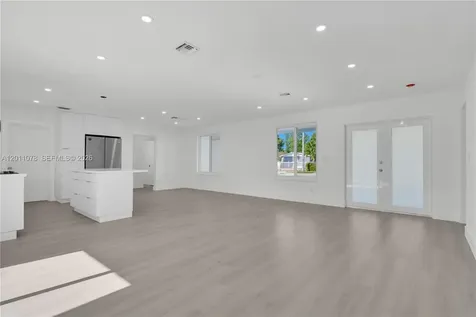 17850 SW 112th Avenue Miami FL 33157