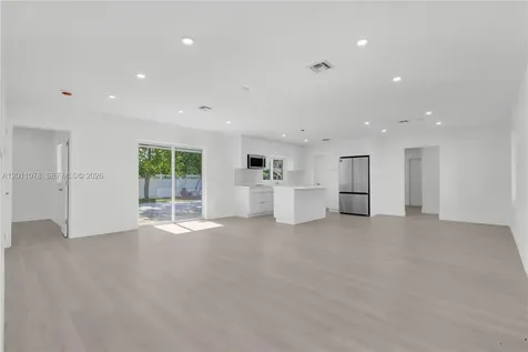 17850 SW 112th Avenue Miami FL 33157