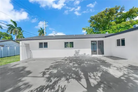 17850 SW 112th Avenue Miami FL 33157