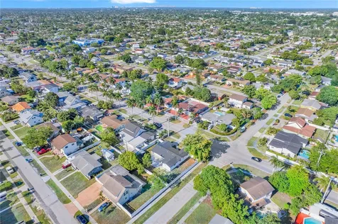 17850 SW 112th Avenue Miami FL 33157
