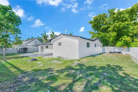 17850 SW 112th Avenue Miami FL 33157
