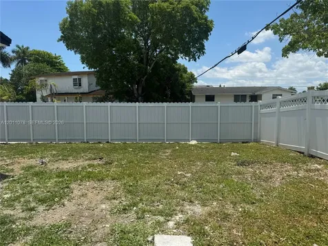 17850 SW 112th Avenue Miami FL 33157
