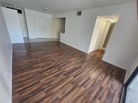 211 Lake Pointe Drive Oakland Park FL 33309