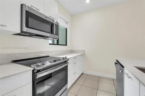 4612 NW 83rd Avenue Doral FL 33166