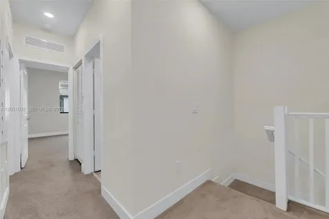 4612 NW 83rd Avenue Doral FL 33166