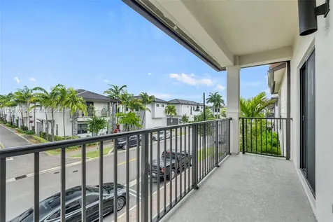 4612 NW 83rd Avenue Doral FL 33166