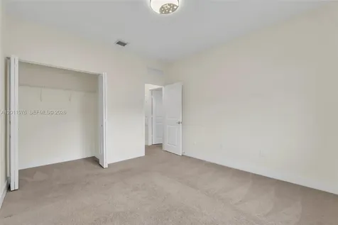 4612 NW 83rd Avenue Doral FL 33166