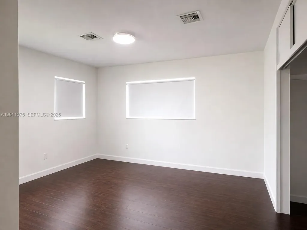730 N 73rd Avenue Hollywood FL 33024