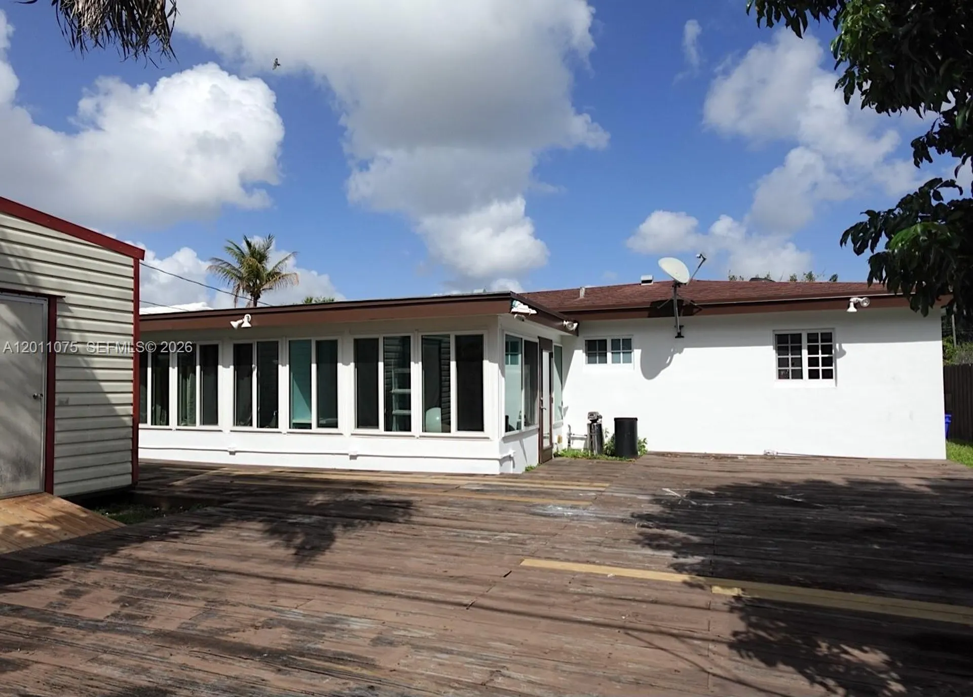 730 N 73rd Avenue Hollywood FL 33024