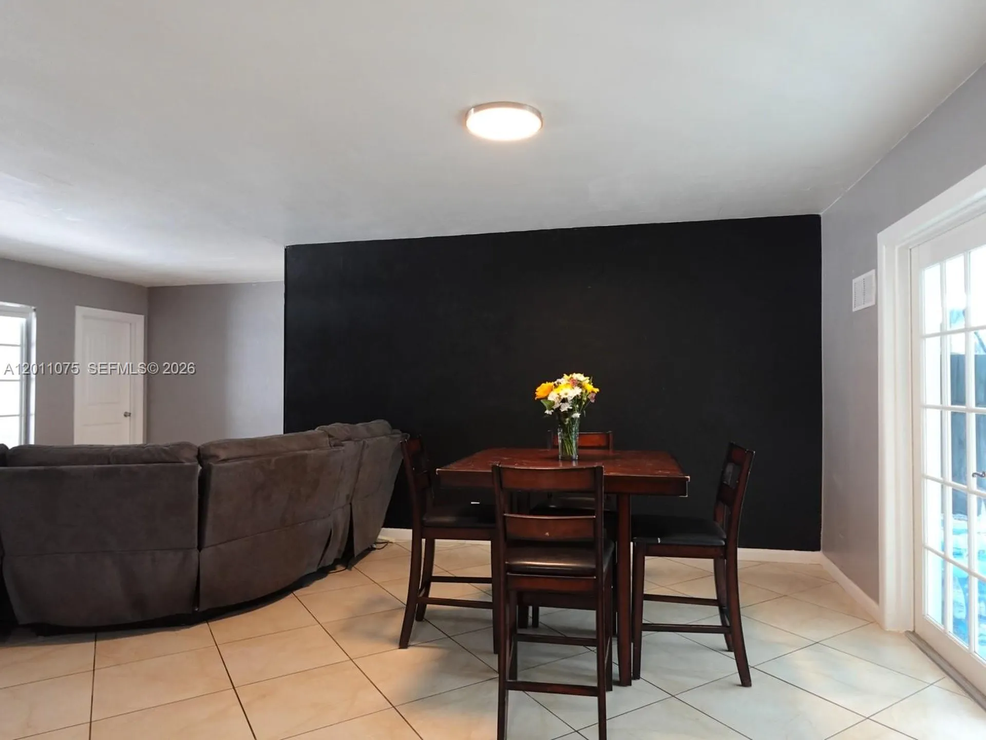 730 N 73rd Avenue Hollywood FL 33024
