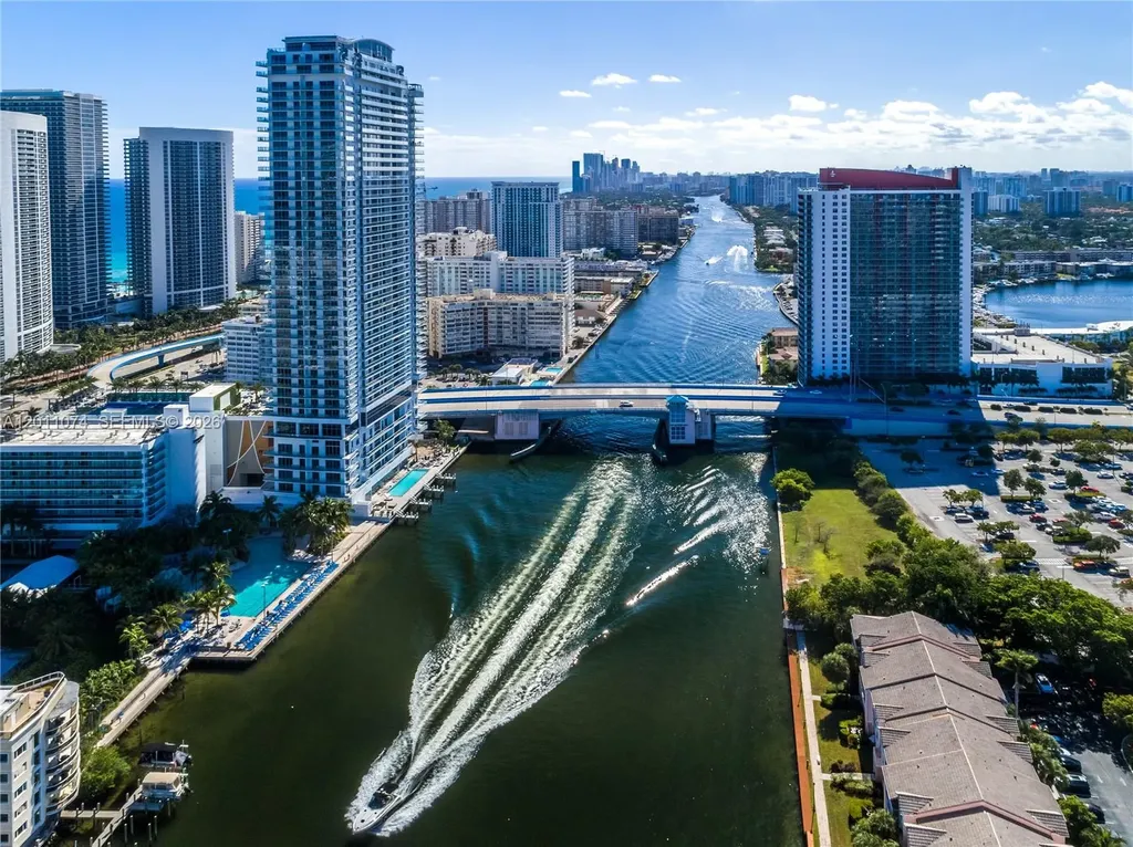 4010 S Ocean Drive Hollywood FL 33019