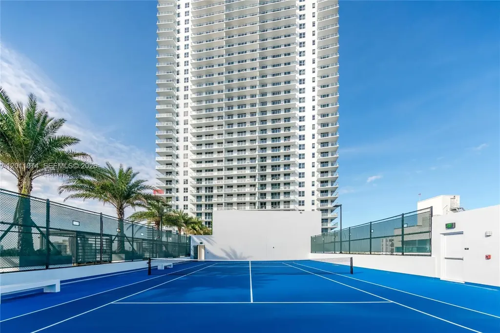4010 S Ocean Drive Hollywood FL 33019