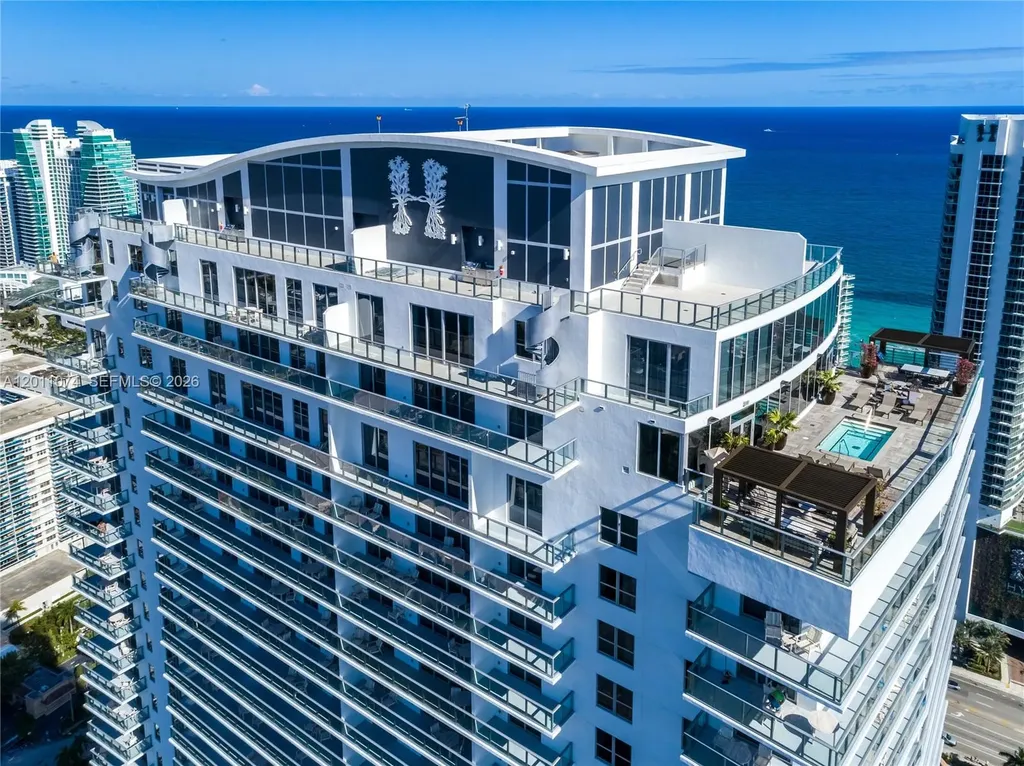 4010 S Ocean Drive Hollywood FL 33019