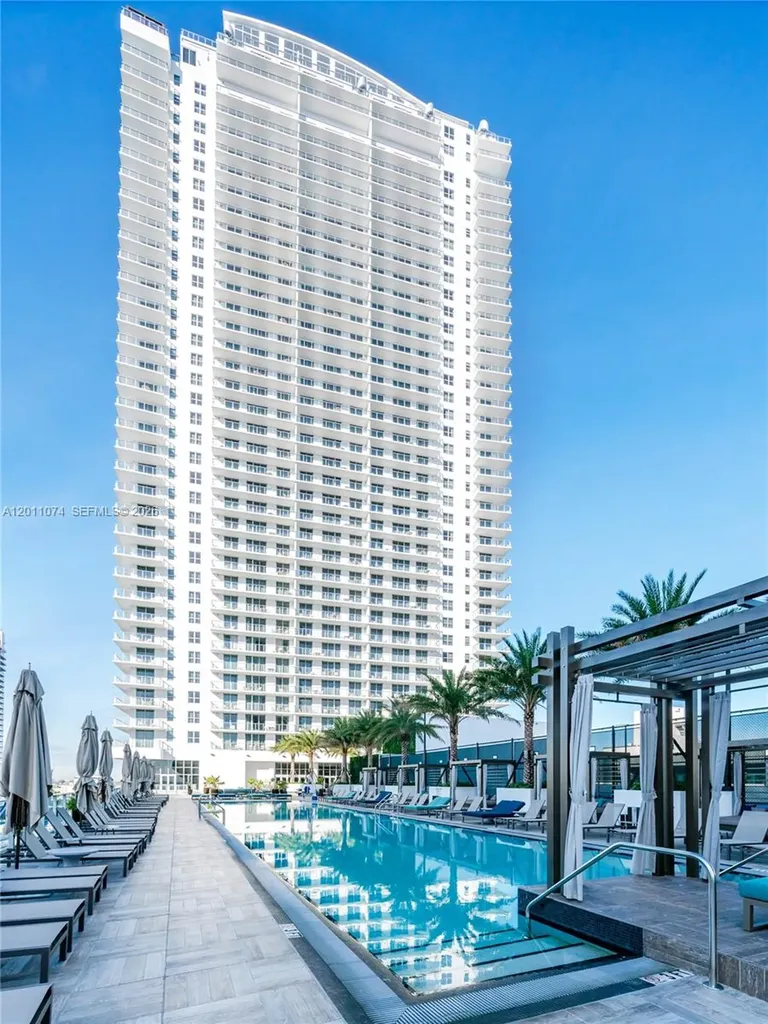 4010 S Ocean Drive Hollywood FL 33019