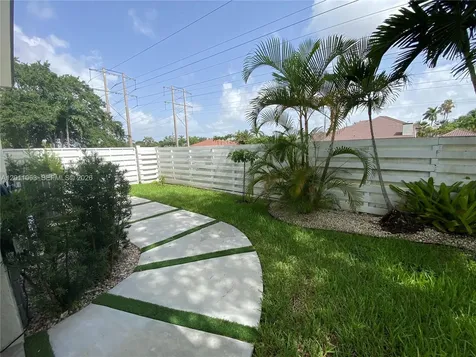 13255 SW 106th Avenue Miami FL 33176