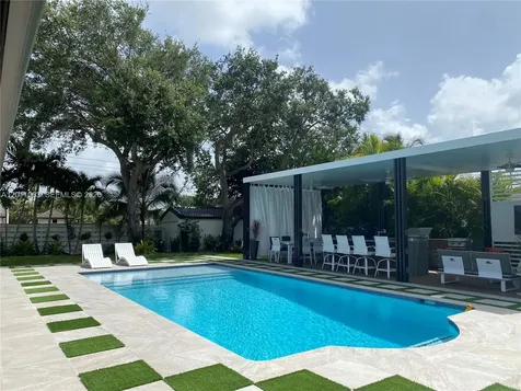 13255 SW 106th Avenue Miami FL 33176