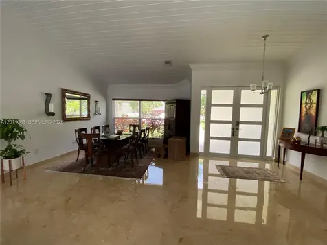 13255 SW 106th Avenue Miami FL 33176