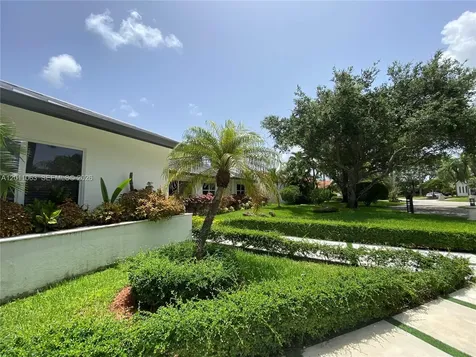 13255 SW 106th Avenue Miami FL 33176