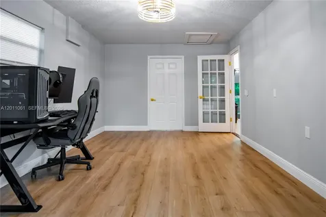 5147 Lake Nina Drive Orlando FL 32810
