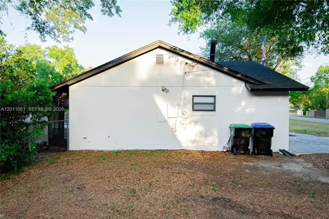 5147 Lake Nina Drive Orlando FL 32810
