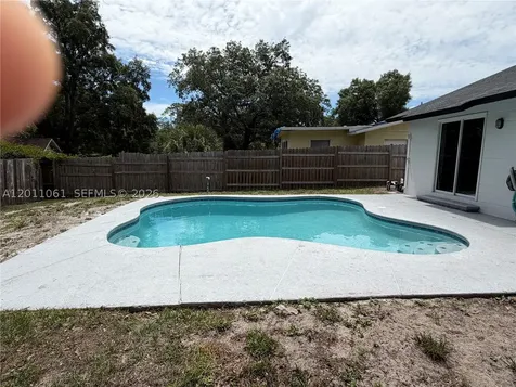 5147 Lake Nina Drive Orlando FL 32810