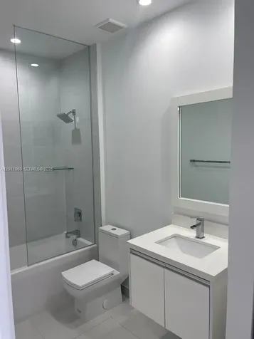 10245 NW 63rd Terrace Doral FL 33178