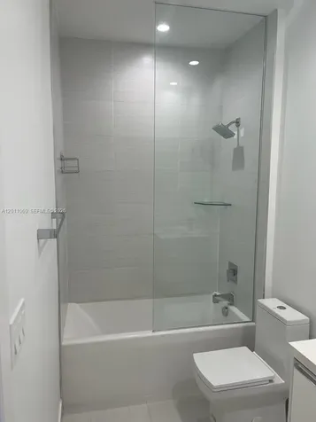 10245 NW 63rd Terrace Doral FL 33178