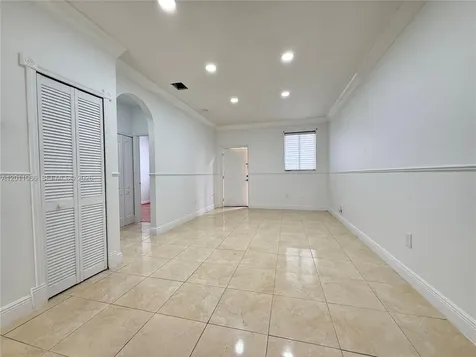 7070 NW 177th Street Hialeah FL 33015