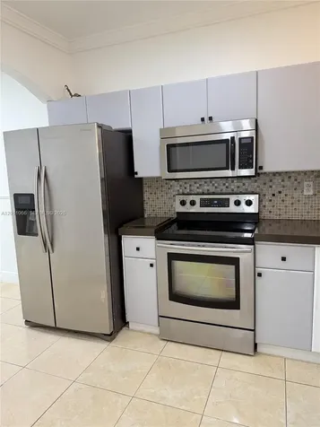 7070 NW 177th Street Hialeah FL 33015